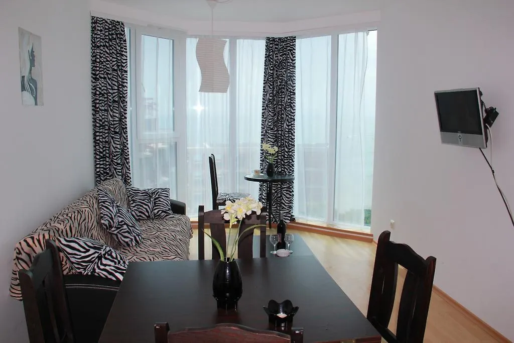 Kabakum Sea-View Apartament Apartment Golden Sands