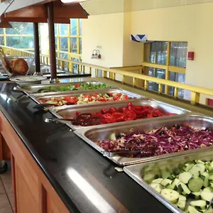 Sunny Varshava Hotel